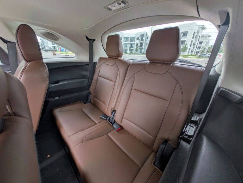 2017 Acura MDX SH-AWD - Image 31
