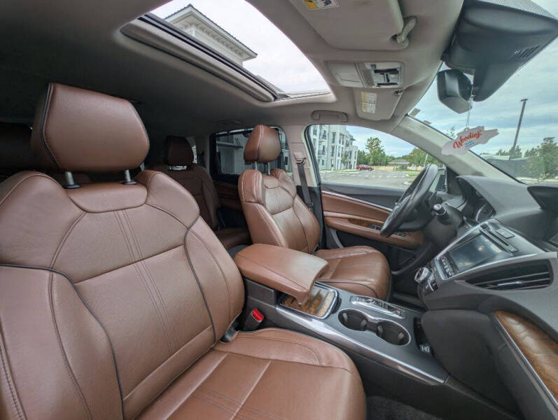 2017 Acura MDX SH-AWD - Image 38