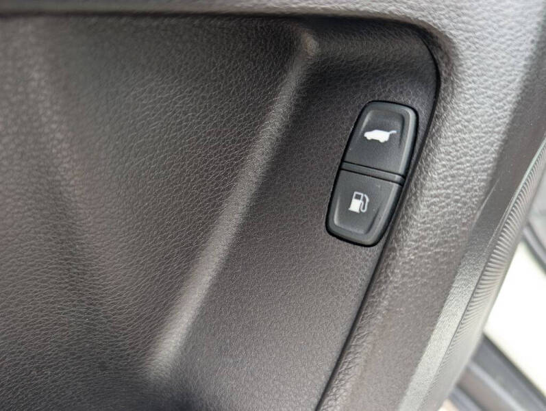 2017 Acura MDX SH-AWD - Image 43