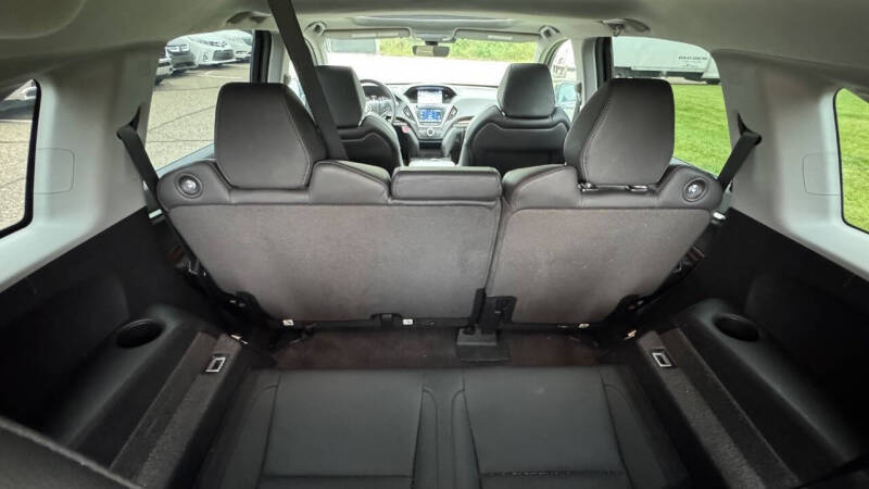 2017 Acura MDX SH-AWD - Image 24