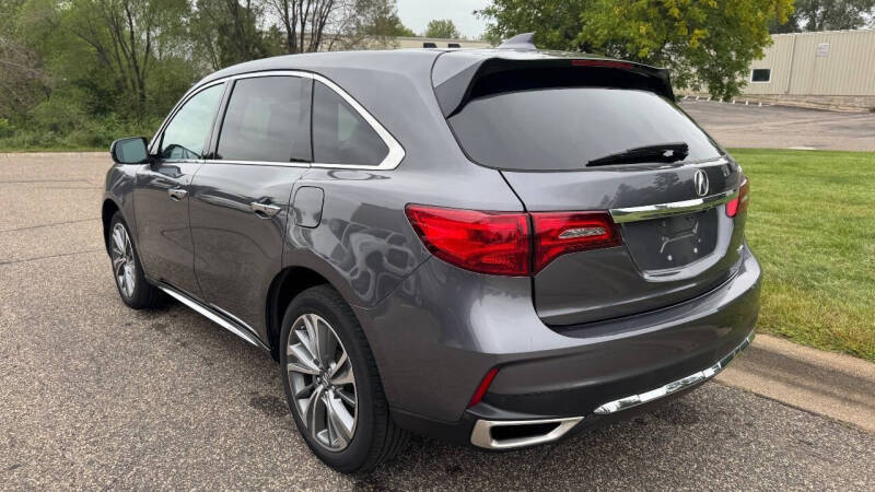 2017 Acura MDX SH-AWD - Image 4