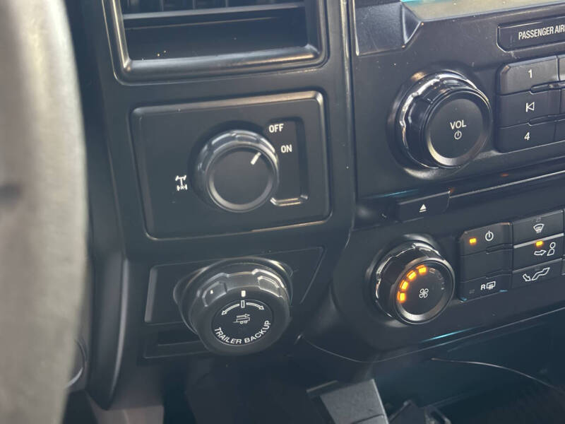 2017 Ford F-150 XL - Image 18