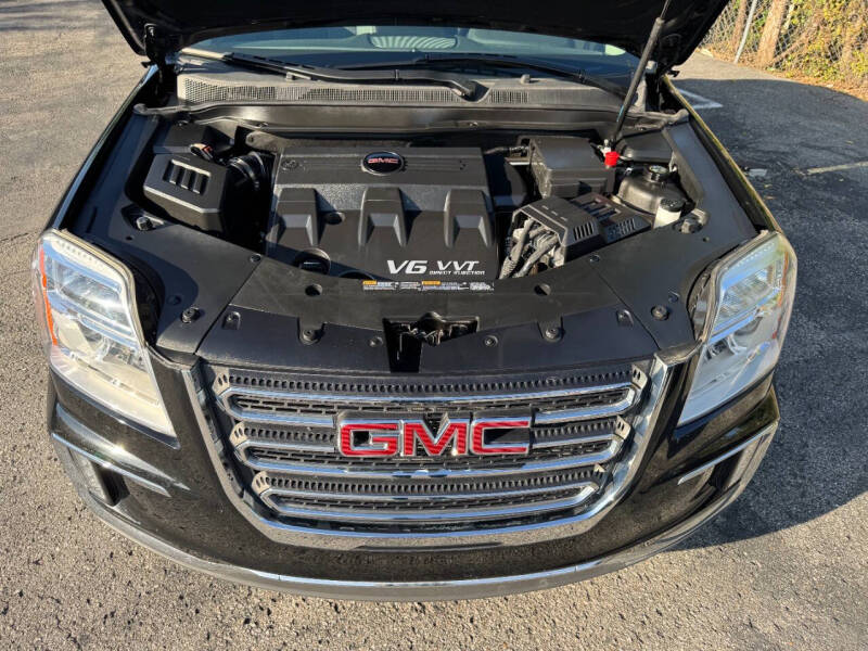 2017 GMC Terrain SLT - Image 21