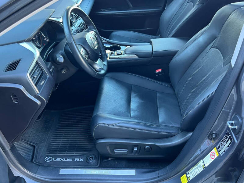 2017 Lexus RX 350 - Image 13