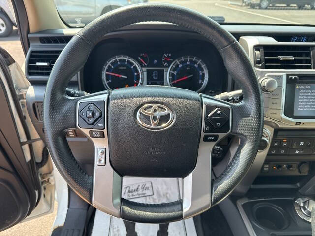 2017 Toyota 4Runner Limited AWD Limited 4dr - Image 14