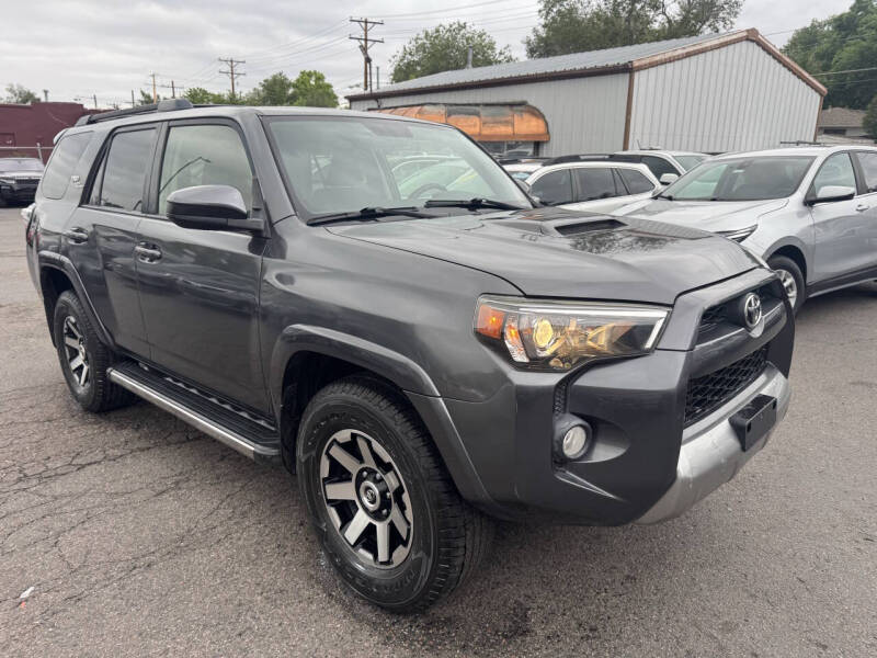 2017 Toyota 4Runner TRD Off-Road 4x4 TRD Off-Road 4dr SUV - Image 9