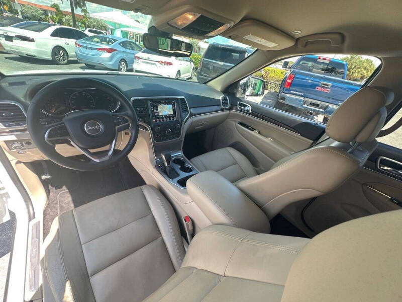2018 Jeep Grand Cherokee Limited - Image 17