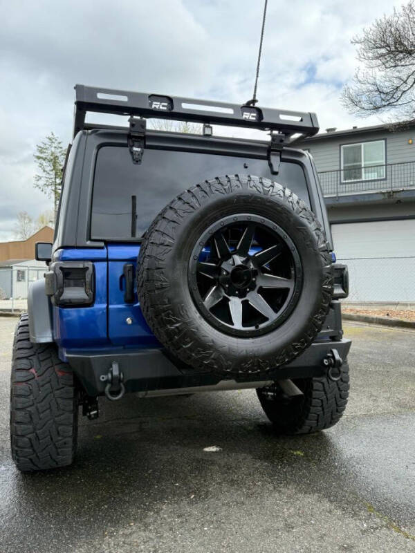 2018 Jeep Wrangler Unlimited Sport S 4x4 - Image 23