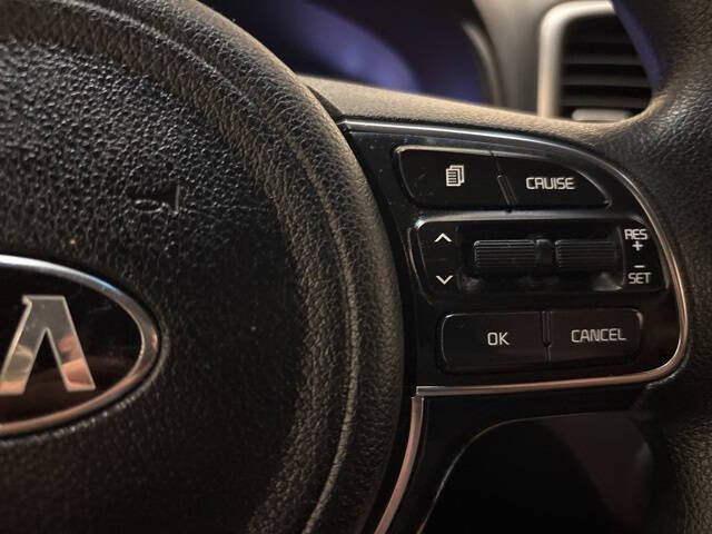 2018 Kia Sportage LX - Image 16