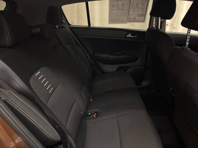 2018 Kia Sportage LX - Image 20