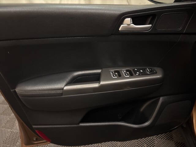 2018 Kia Sportage LX - Image 10