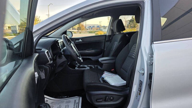 2018 Kia Sportage LX - Image 11