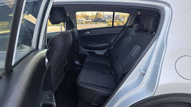 2018 Kia Sportage LX - Image 13