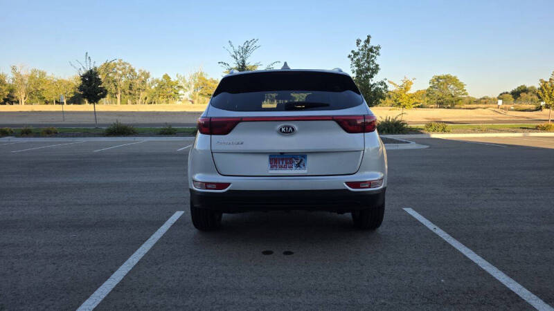 2018 Kia Sportage LX - Image 6