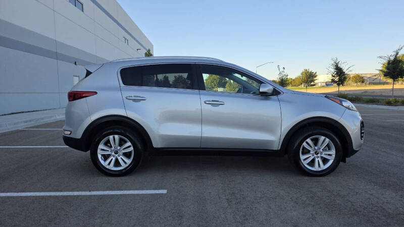 2018 Kia Sportage LX - Image 10