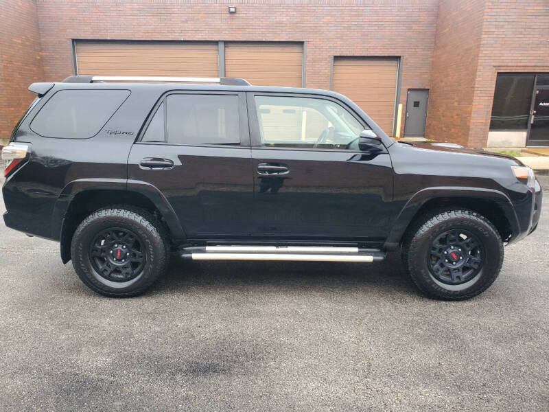 2018 Toyota 4Runner TRD Pro 4x4 TRD Pro 4dr - Image 12