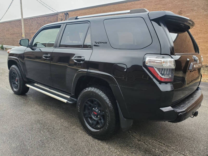 2018 Toyota 4Runner TRD Pro 4x4 TRD Pro 4dr - Image 18