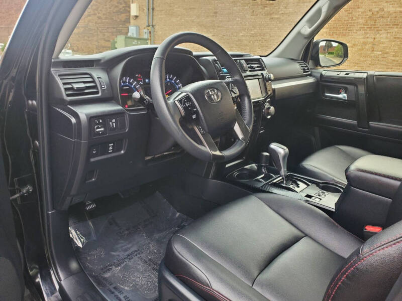 2018 Toyota 4Runner TRD Pro 4x4 TRD Pro 4dr - Image 30