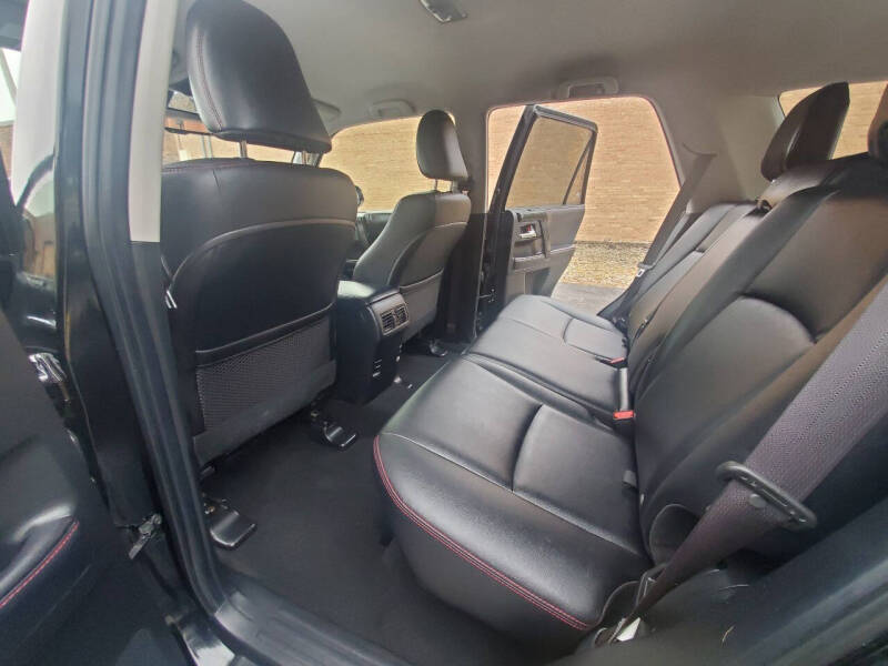 2018 Toyota 4Runner TRD Pro 4x4 TRD Pro 4dr - Image 42