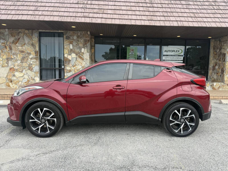 2018 Toyota C-HR XLE - Image 2