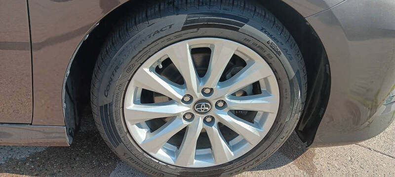 2018 Toyota Camry L - Image 13