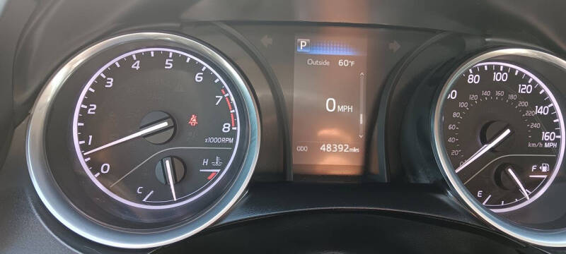 2018 Toyota Camry L - Image 16