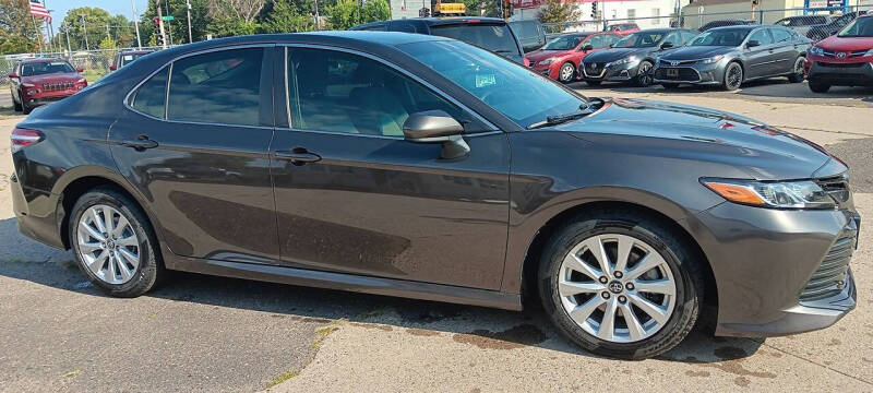 2018 Toyota Camry L - Image 3
