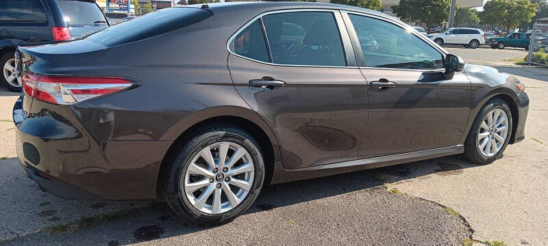 2018 Toyota Camry L - Image 4