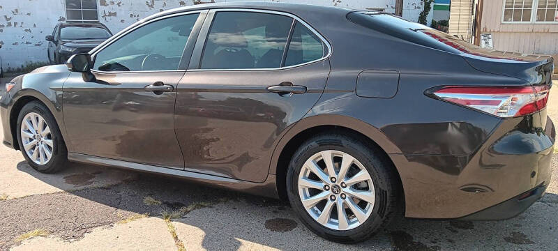 2018 Toyota Camry L - Image 5