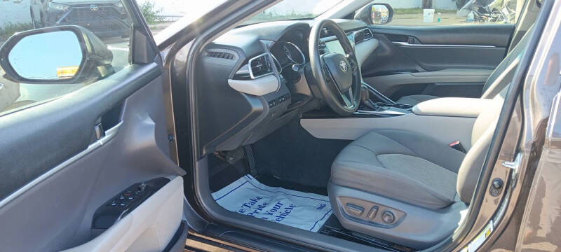 2018 Toyota Camry L - Image 8