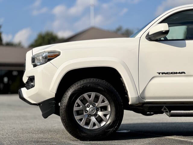 2018 Toyota Tacoma SR5 V6 4x2 SR5 V6 4dr Double Cab 5.0 ft SB - Image 11