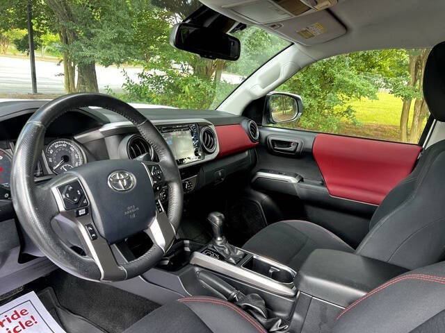 2018 Toyota Tacoma SR5 V6 4x2 SR5 V6 4dr Double Cab 5.0 ft SB - Image 15