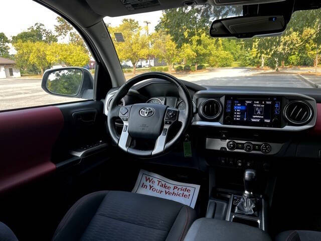 2018 Toyota Tacoma SR5 V6 4x2 SR5 V6 4dr Double Cab 5.0 ft SB - Image 32