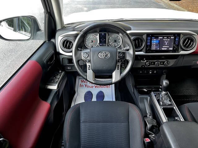 2018 Toyota Tacoma SR5 V6 4x2 SR5 V6 4dr Double Cab 5.0 ft SB - Image 34