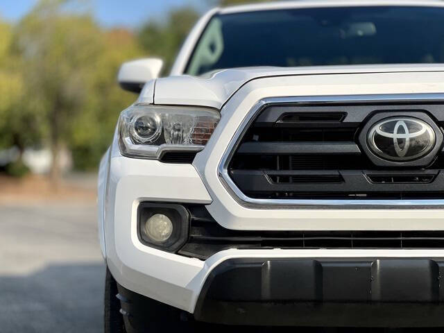 2018 Toyota Tacoma SR5 V6 4x2 SR5 V6 4dr Double Cab 5.0 ft SB - Image 5