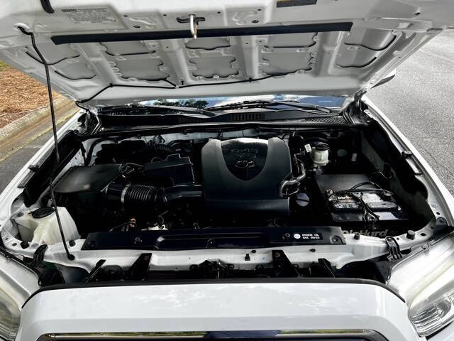 2018 Toyota Tacoma SR5 V6 4x2 SR5 V6 4dr Double Cab 5.0 ft SB - Image 42