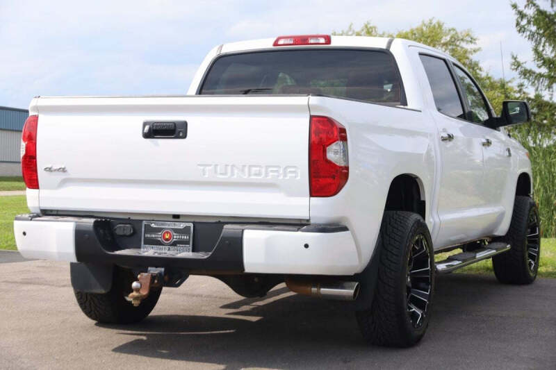 2018 Toyota Tundra 1794 Edition 4x4 1794 Edition 4dr CrewMax Cab Pickup SB - Image 3