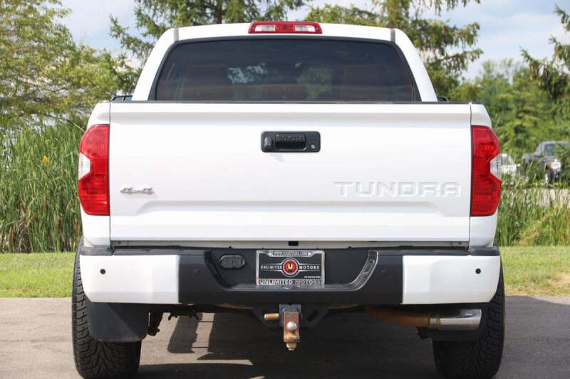 2018 Toyota Tundra 1794 Edition 4x4 1794 Edition 4dr CrewMax Cab Pickup SB - Image 54