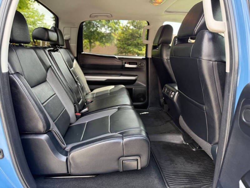 2018 Toyota Tundra Limited 4x4 Limited 4dr CrewMax Cab Pickup SB (5.7L V8) - Image 15