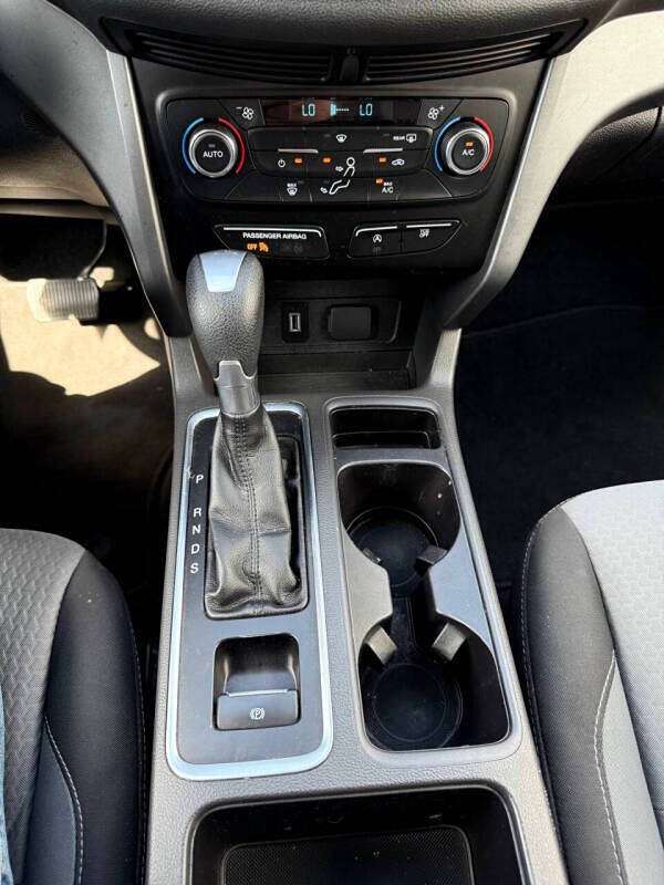 2018 Toyota Tundra Limited 4x4 Limited 4dr CrewMax Cab Pickup SB (5.7L V8) - Image 22