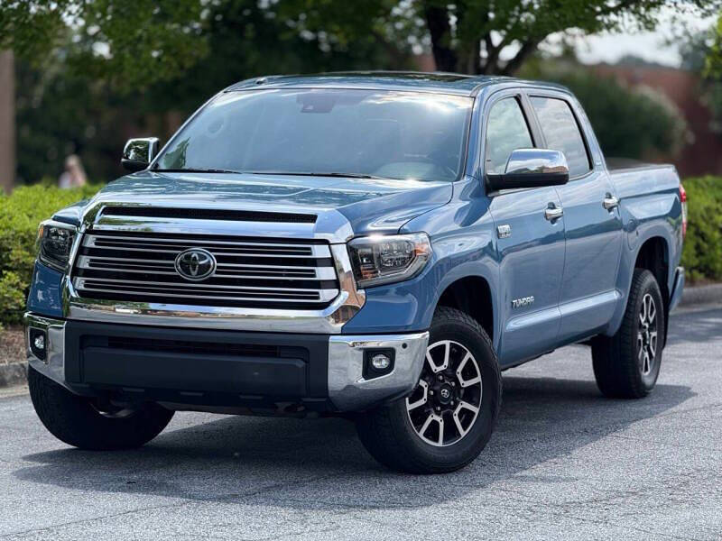 2018 Toyota Tundra Limited 4x4 Limited 4dr CrewMax Cab Pickup SB (5.7L V8)
