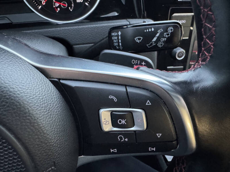 2018 Volkswagen Golf GTI S - Image 20