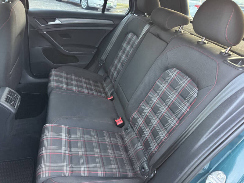2018 Volkswagen Golf GTI S - Image 32