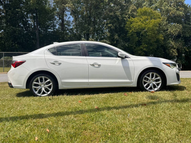 2019 Acura ILX 4dr - Image 13