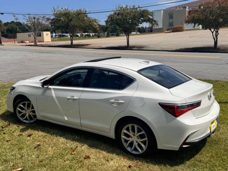 2019 Acura ILX 4dr - Image 18