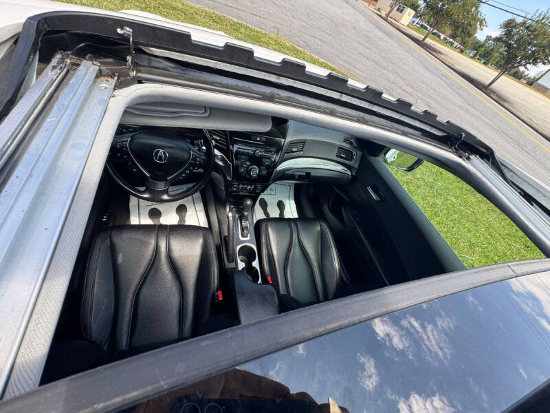 2019 Acura ILX 4dr - Image 32