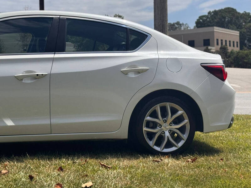 2019 Acura ILX 4dr - Image 5