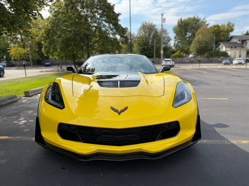 2019 Chevrolet Corvette Z06 - Image 2