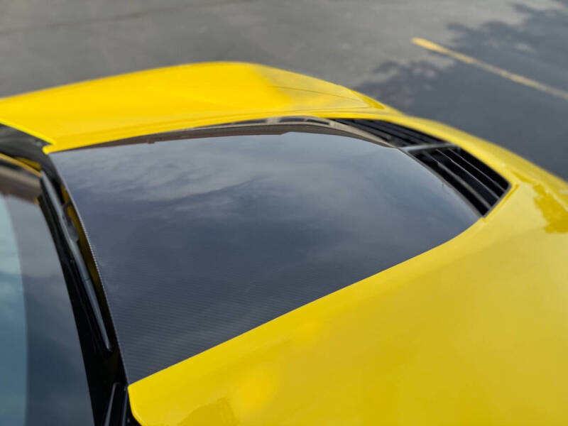 2019 Chevrolet Corvette Z06 - Image 32