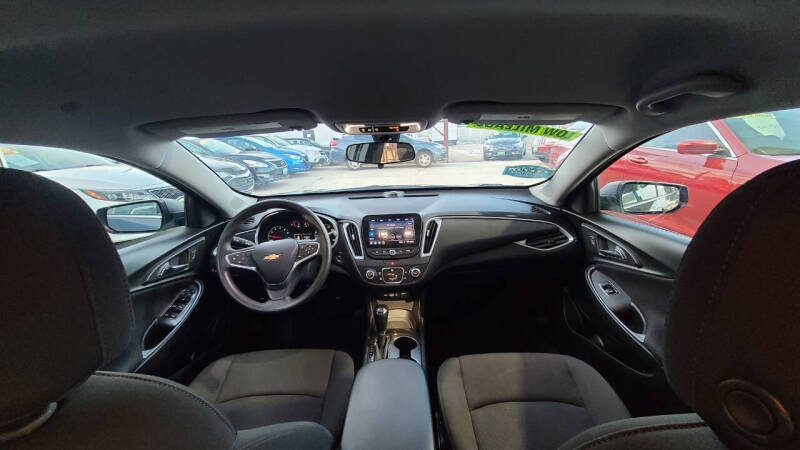 2019 Chevrolet Malibu LS - Image 14